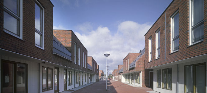 2011_wk22_Corporaties bouwen minder1